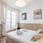 Ferienhaus Le Pavillon Ponthieu - Champs-elysees Paris