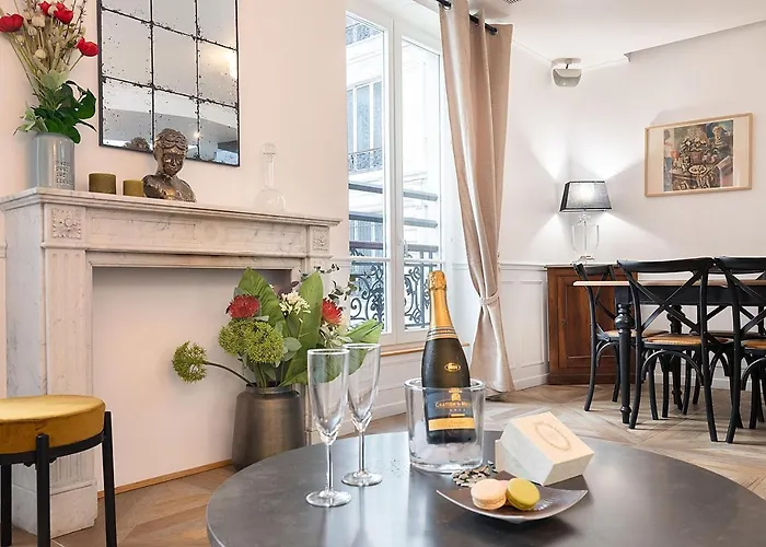 Le Pavillon Ponthieu - Champs-elysees Tatil Evi Paris